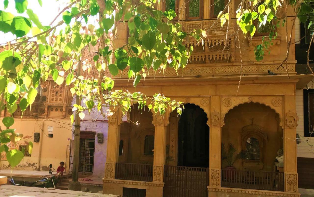 Hamari Haveli Bed & Breakfast Jaisalmer Bagian luar foto